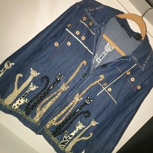 Jean embroidered shirt